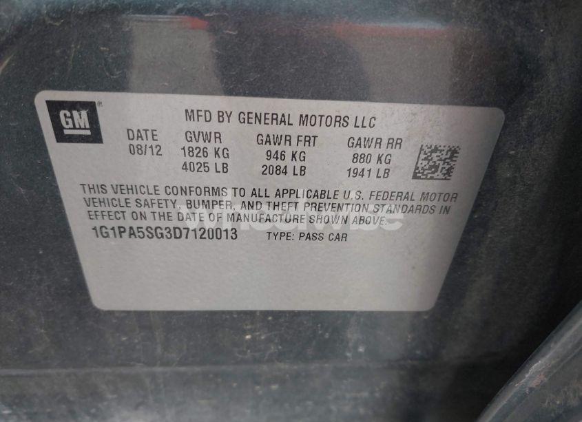 Photo 9 of 2013 Chevrolet Cruze LS AUTO (VIN 1G1PA5SG3D7120013)