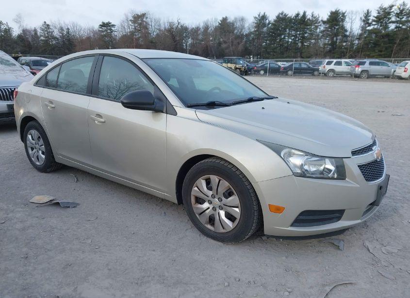 2013 Chevrolet Cruze LS AUTO (VIN 1G1PA5SG3D7327324) main photo