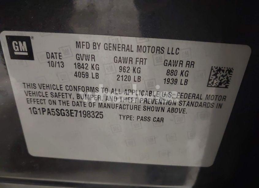 Photo 9 of 2014 Chevrolet Cruze LS AUTO (VIN 1G1PA5SG3E7198325)