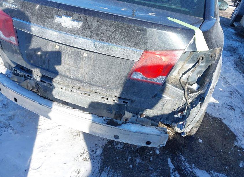 Photo 12 of 2014 Chevrolet Cruze LS AUTO (VIN 1G1PA5SG3E7218590)