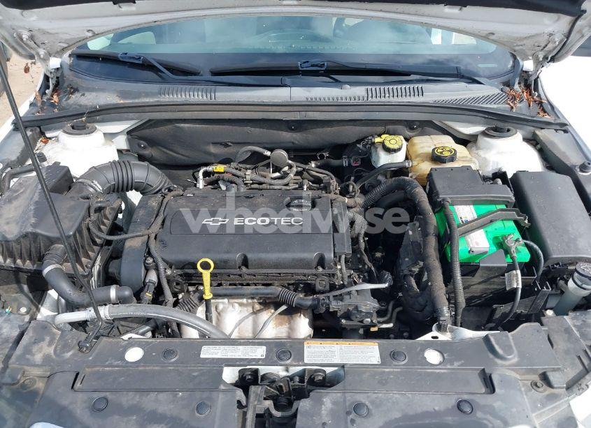 Photo 10 of 2014 Chevrolet Cruze LS AUTO (VIN 1G1PA5SG3E7240315)