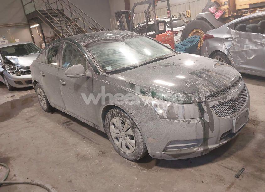 2014 Chevrolet Cruze LS AUTO (VIN 1G1PA5SG3E7422788) main photo