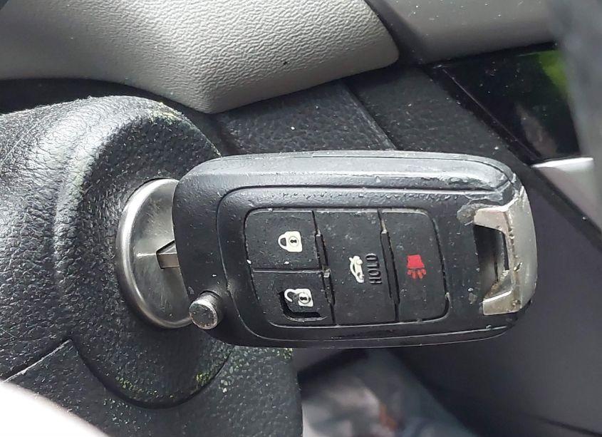 Photo 11 of 2014 Chevrolet Cruze LS AUTO (VIN 1G1PA5SG3E7447240)