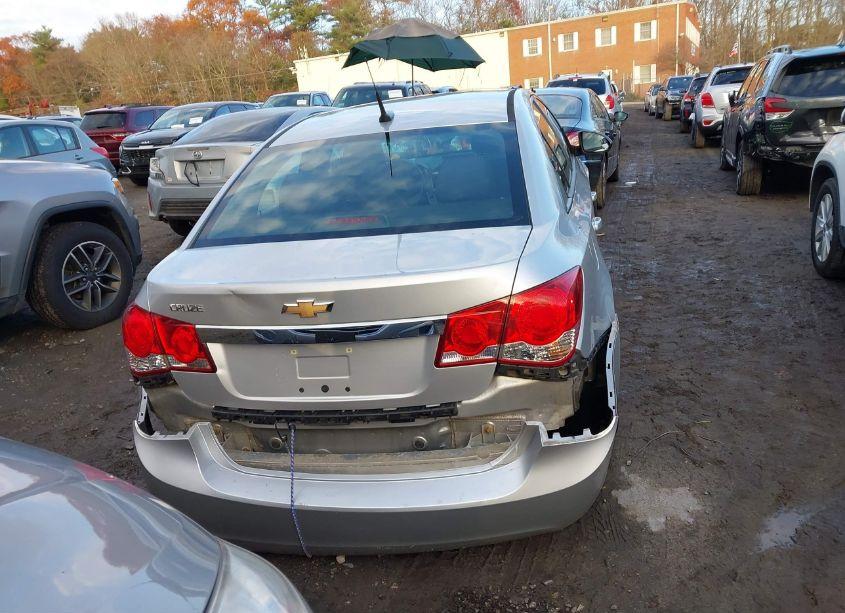 Photo 17 of 2014 Chevrolet Cruze LS AUTO (VIN 1G1PA5SG3E7480674)