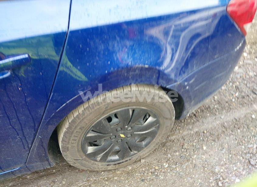 Photo 13 of 2013 Chevrolet Cruze LS AUTO (VIN 1G1PA5SG4D7280840)