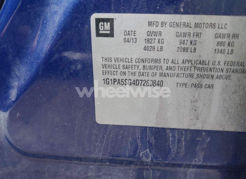 Photo 9 of 2013 Chevrolet Cruze LS AUTO (VIN 1G1PA5SG4D7280840)