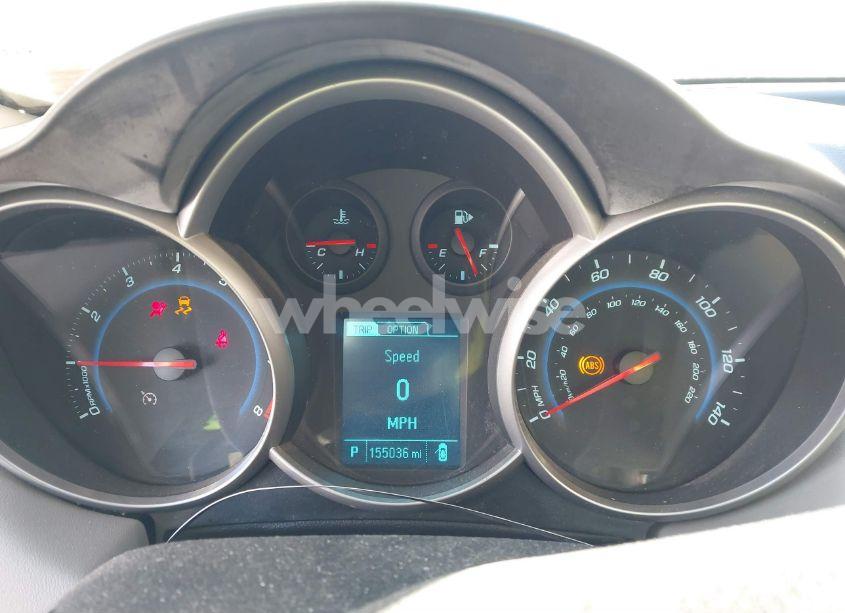 Photo 7 of 2014 Chevrolet Cruze LS AUTO (VIN 1G1PA5SG4E7129160)