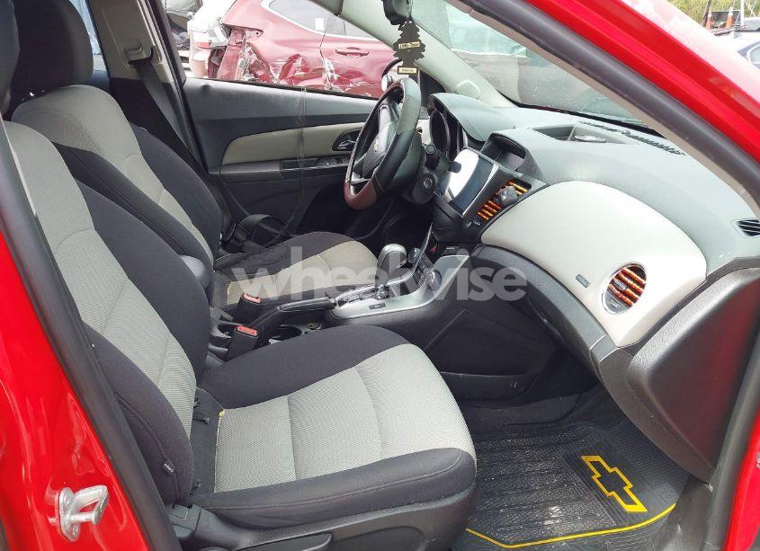 Photo 5 of 2014 Chevrolet Cruze LS AUTO (VIN 1G1PA5SG4E7168511)