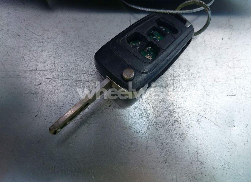 Photo 11 of 2014 Chevrolet Cruze LS AUTO (VIN 1G1PA5SG4E7217108)