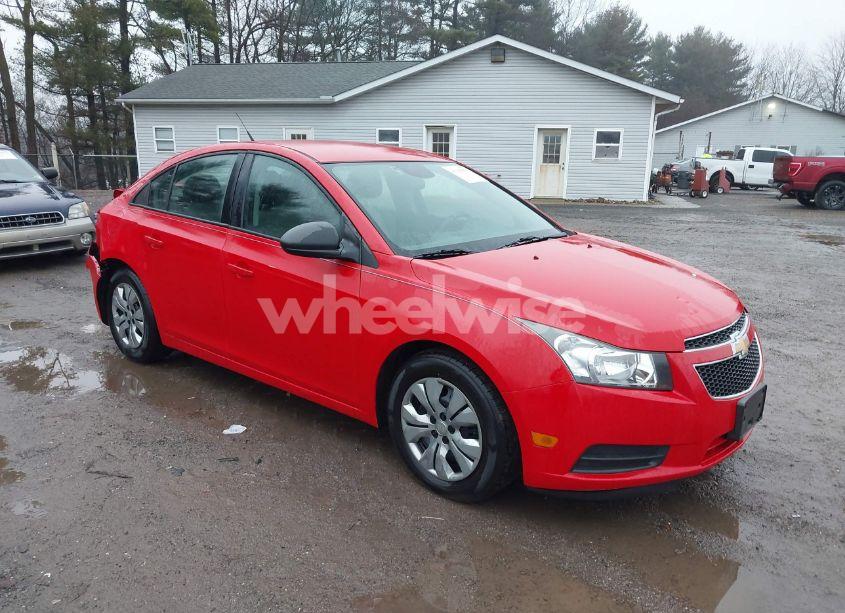 2014 Chevrolet Cruze LS AUTO (VIN 1G1PA5SG4E7396685) main photo