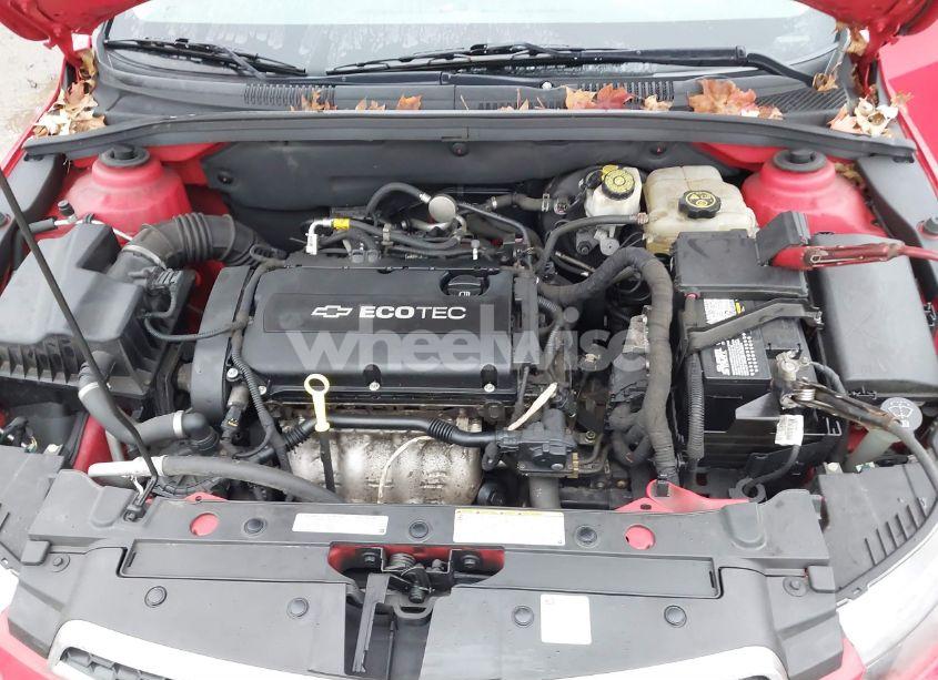 Photo 10 of 2014 Chevrolet Cruze LS AUTO (VIN 1G1PA5SG4E7396685)