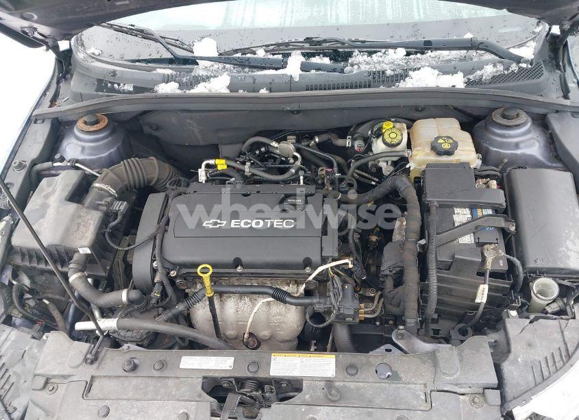 Photo 10 of 2014 Chevrolet Cruze LS AUTO (VIN 1G1PA5SG4E7457291)