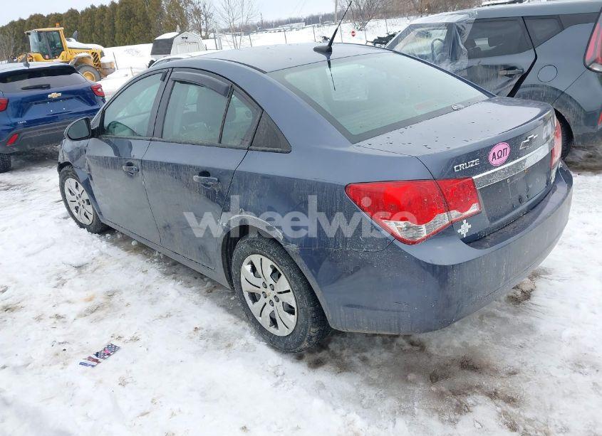 Photo 3 of 2014 Chevrolet Cruze LS AUTO (VIN 1G1PA5SG4E7457291)