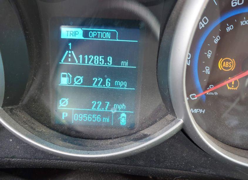 Photo 7 of 2015 Chevrolet Cruze LS AUTO (VIN 1G1PA5SG4F7191143)