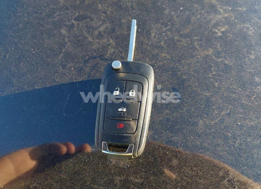 Photo 11 of 2015 Chevrolet Cruze LS AUTO (VIN 1G1PA5SG4F7220690)