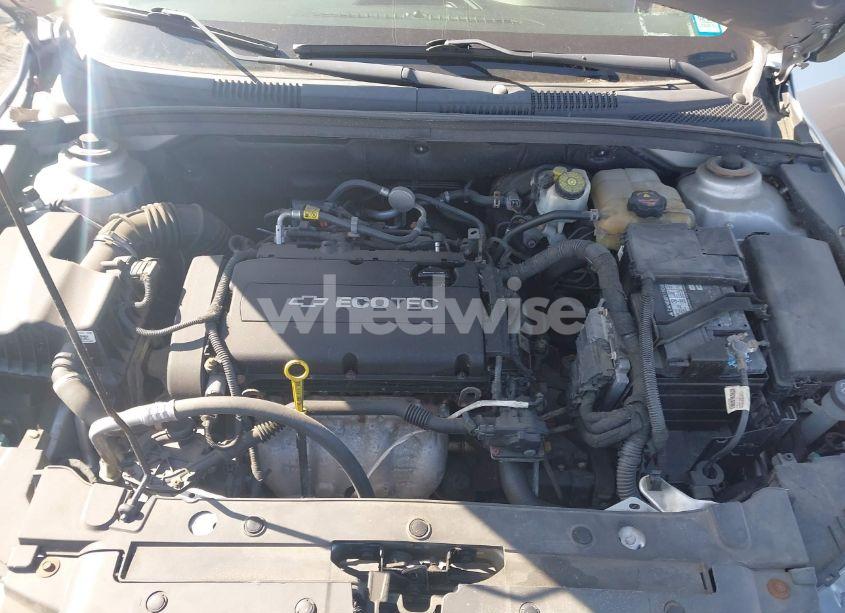 Photo 10 of 2013 Chevrolet Cruze LS AUTO (VIN 1G1PA5SG5D7242064)