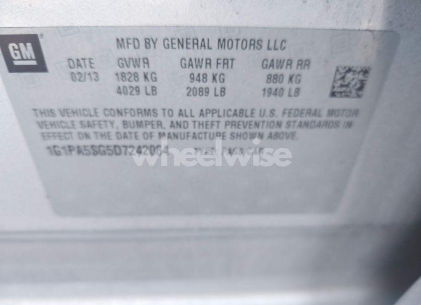 Photo 9 of 2013 Chevrolet Cruze LS AUTO (VIN 1G1PA5SG5D7242064)