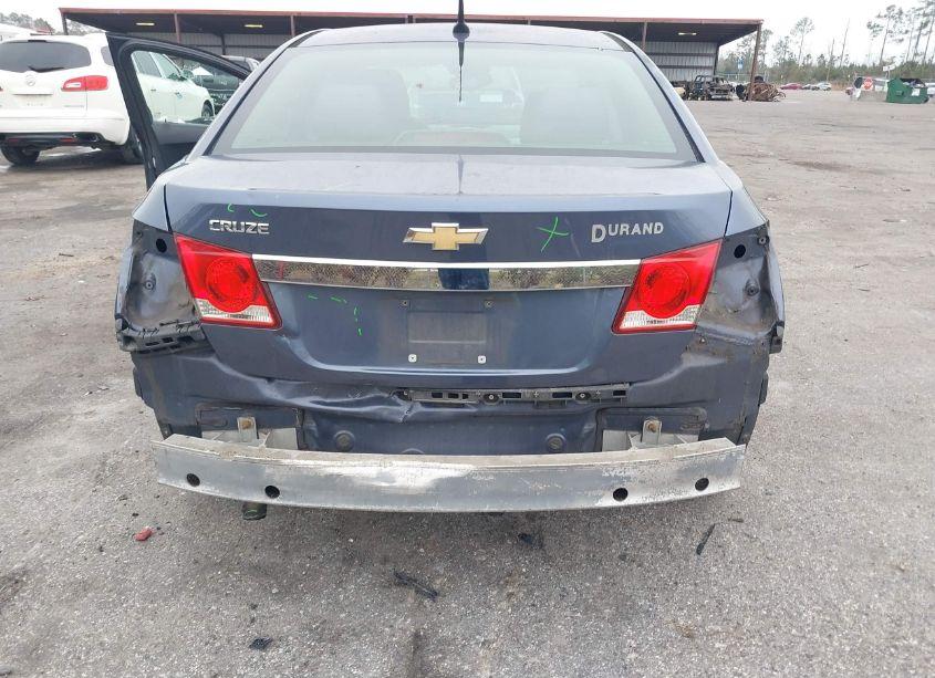 Photo 6 of 2013 Chevrolet Cruze LS AUTO (VIN 1G1PA5SG5D7244767)
