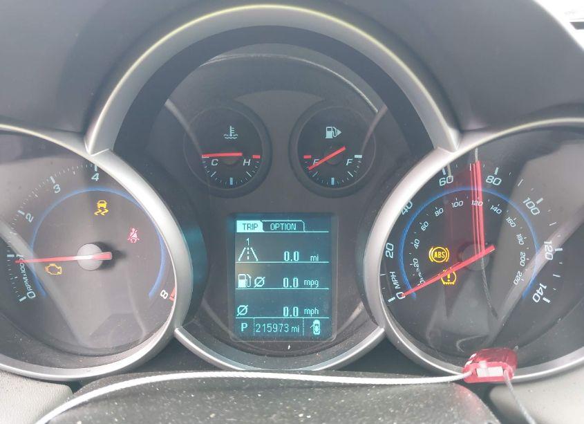 Photo 7 of 2013 Chevrolet Cruze LS AUTO (VIN 1G1PA5SG5D7244767)