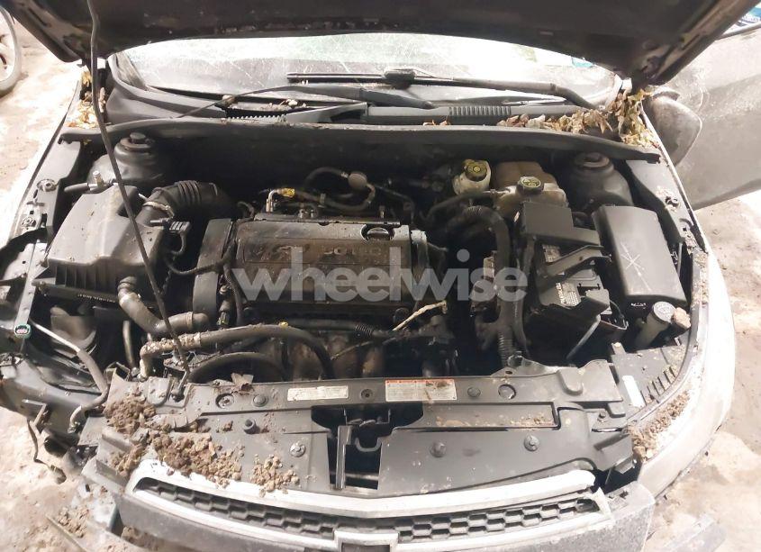 Photo 10 of 2013 Chevrolet Cruze LS AUTO (VIN 1G1PA5SG5D7277719)