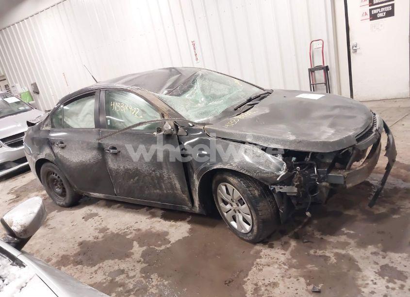 Photo 13 of 2013 Chevrolet Cruze LS AUTO (VIN 1G1PA5SG5D7277719)