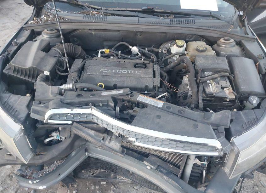 Photo 10 of 2013 Chevrolet Cruze LS AUTO (VIN 1G1PA5SG5D7318267)