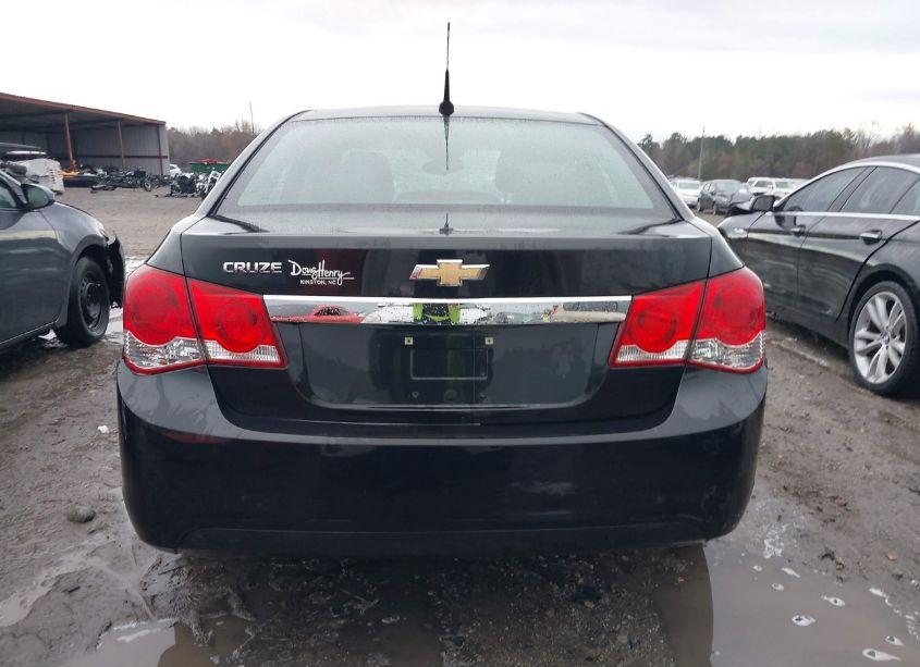 Photo 16 of 2013 Chevrolet Cruze LS AUTO (VIN 1G1PA5SG5D7318267)