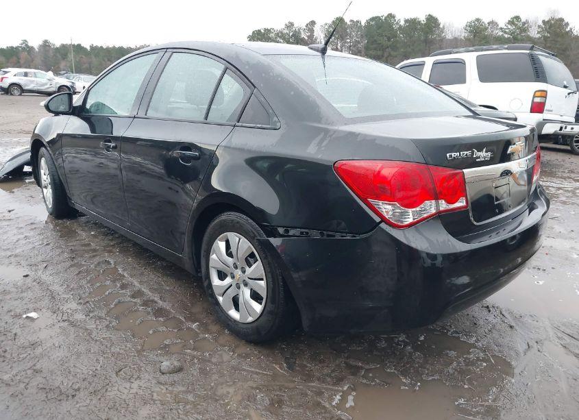 Photo 3 of 2013 Chevrolet Cruze LS AUTO (VIN 1G1PA5SG5D7318267)