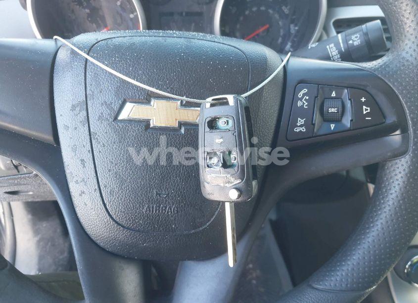 Photo 11 of 2014 Chevrolet Cruze LS AUTO (VIN 1G1PA5SG5E7183812)