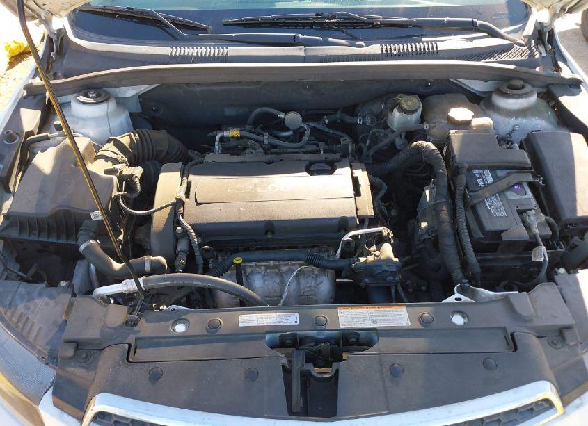 Photo 10 of 2014 Chevrolet Cruze LS AUTO (VIN 1G1PA5SG5E7188380)