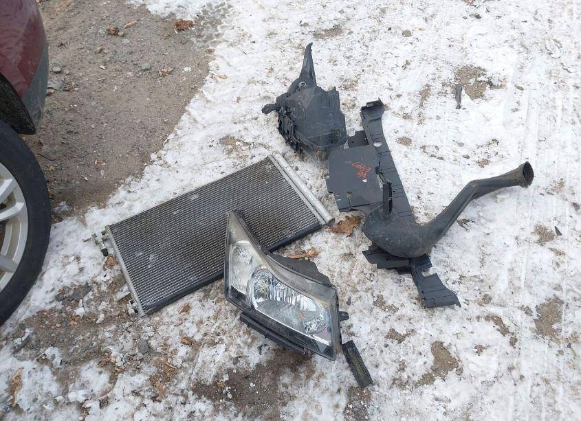 Photo 12 of 2014 Chevrolet Cruze LS AUTO (VIN 1G1PA5SG5E7445439)