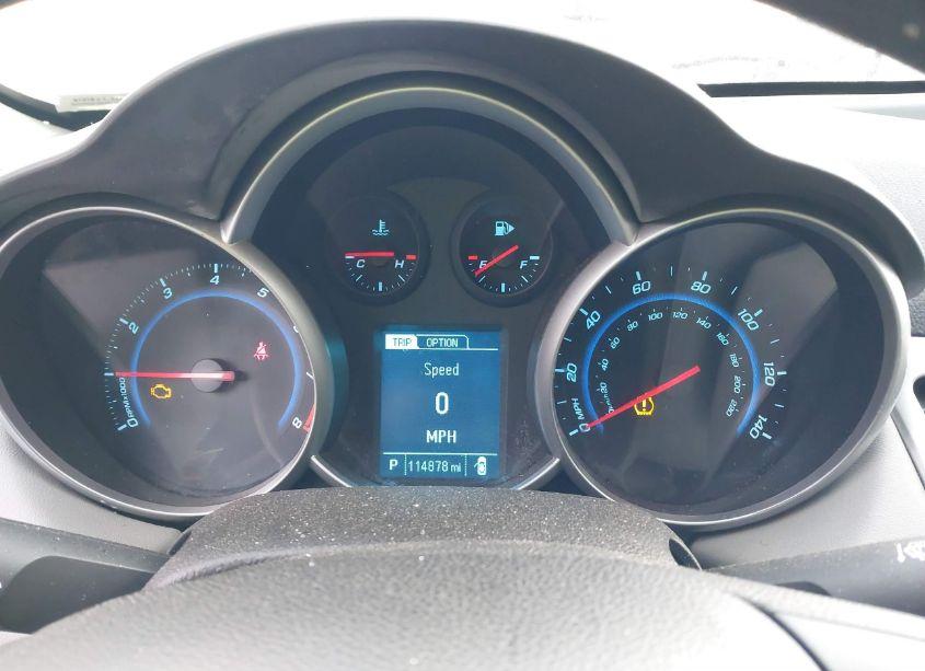 Photo 7 of 2014 Chevrolet Cruze LS AUTO (VIN 1G1PA5SG5E7445439)