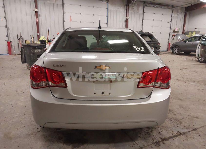 Photo 16 of 2013 Chevrolet Cruze LS AUTO (VIN 1G1PA5SG6D7105442)