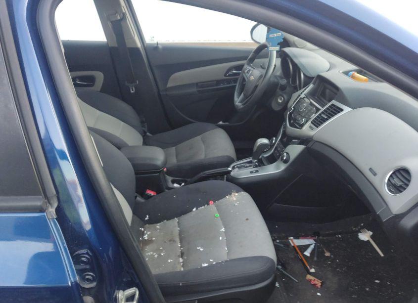 Photo 5 of 2013 Chevrolet Cruze LS AUTO (VIN 1G1PA5SG6D7245443)