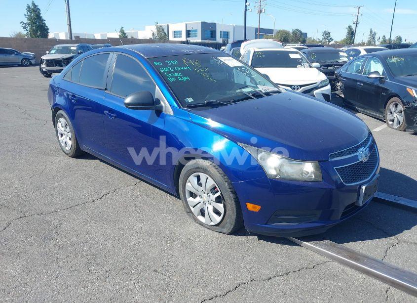 2013 Chevrolet Cruze LS AUTO (VIN 1G1PA5SG6D7263554) main photo