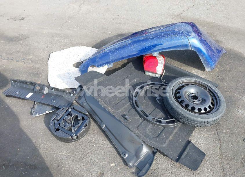 Photo 12 of 2013 Chevrolet Cruze LS AUTO (VIN 1G1PA5SG6D7263554)