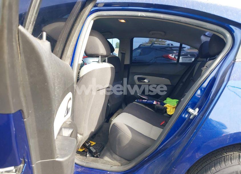 Photo 8 of 2013 Chevrolet Cruze LS AUTO (VIN 1G1PA5SG6D7263554)