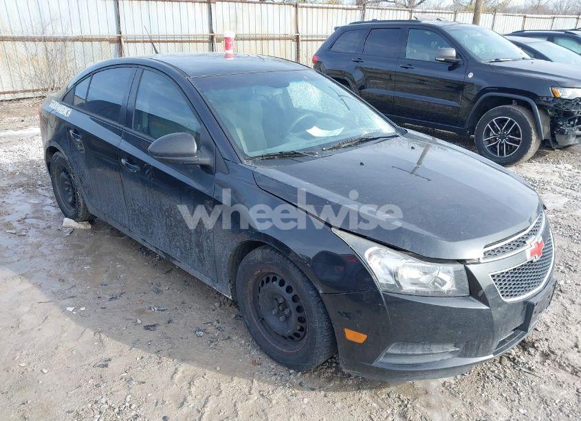 2014 Chevrolet Cruze LS AUTO (VIN 1G1PA5SG6E7195807) main photo