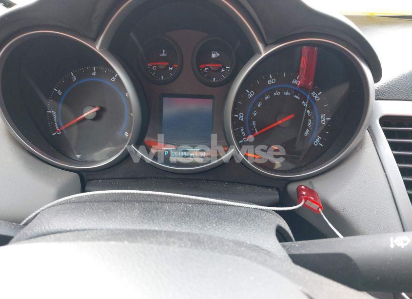 Photo 7 of 2014 Chevrolet Cruze LS AUTO (VIN 1G1PA5SG6E7195807)