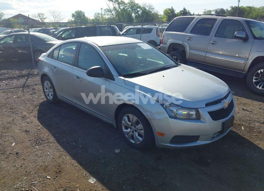 2014 Chevrolet Cruze LS AUTO (VIN 1G1PA5SG6E7199775) main photo