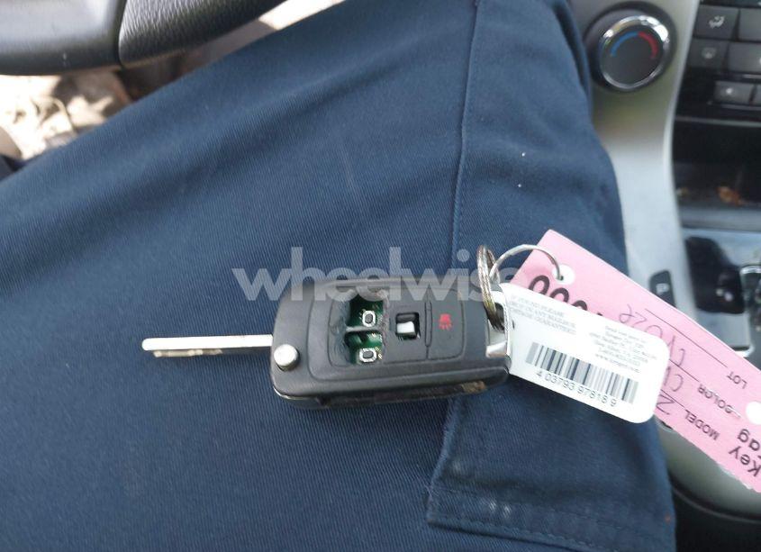 Photo 11 of 2014 Chevrolet Cruze LS AUTO (VIN 1G1PA5SG6E7350940)