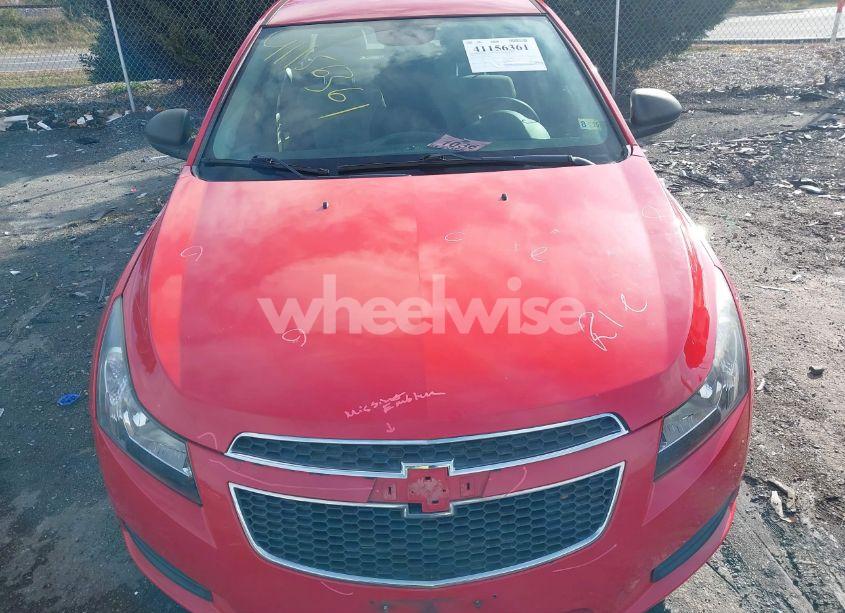 Photo 13 of 2014 Chevrolet Cruze LS AUTO (VIN 1G1PA5SG6E7350940)