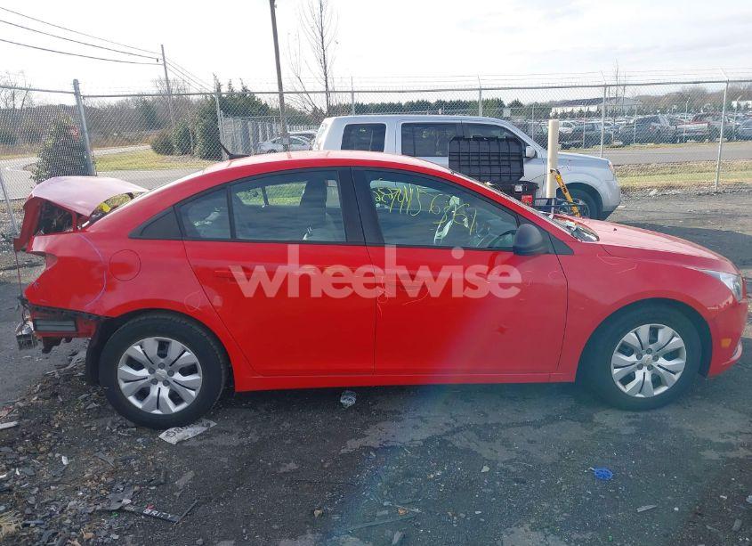 Photo 14 of 2014 Chevrolet Cruze LS AUTO (VIN 1G1PA5SG6E7350940)