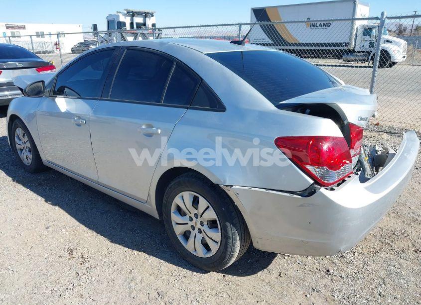 Photo 3 of 2014 Chevrolet Cruze LS AUTO (VIN 1G1PA5SG6E7449483)