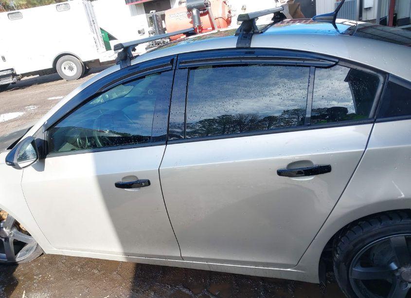 Photo 14 of 2014 Chevrolet Cruze LS AUTO (VIN 1G1PA5SG6E7467112)