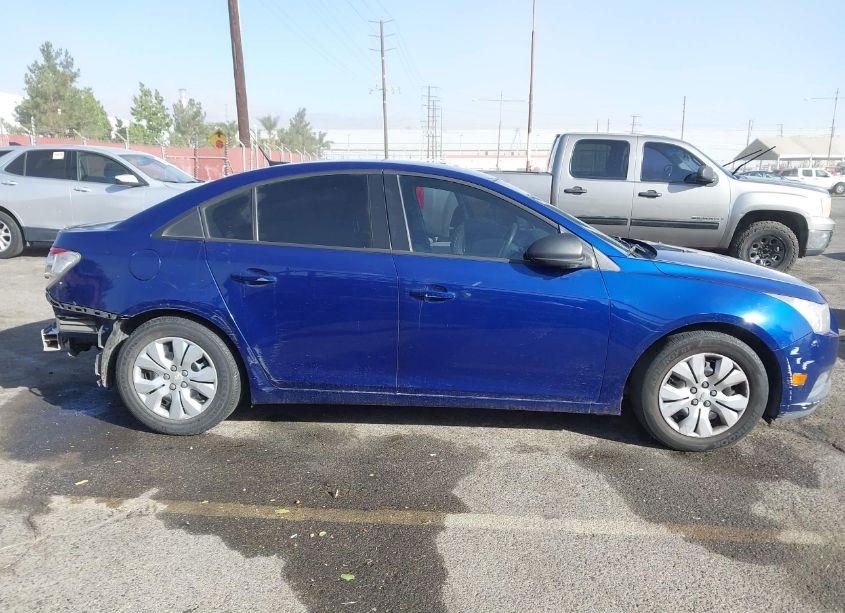 Photo 13 of 2013 Chevrolet Cruze LS AUTO (VIN 1G1PA5SG7D7121181)