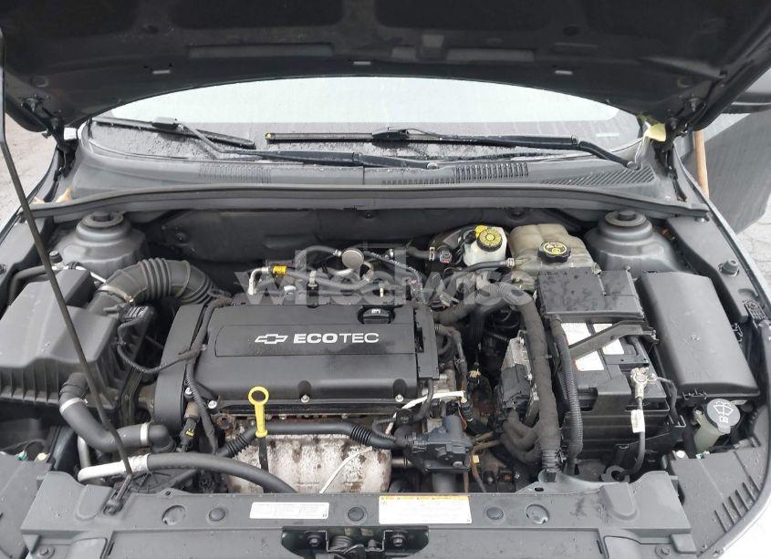 Photo 10 of 2013 Chevrolet Cruze LS AUTO (VIN 1G1PA5SG7D7200494)