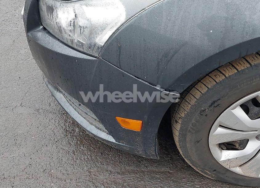 Photo 12 of 2013 Chevrolet Cruze LS AUTO (VIN 1G1PA5SG7D7200494)