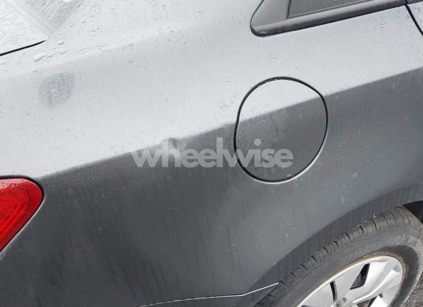 Photo 14 of 2013 Chevrolet Cruze LS AUTO (VIN 1G1PA5SG7D7200494)