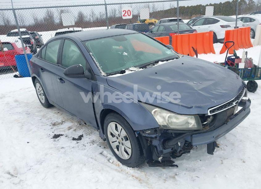 2013 Chevrolet Cruze LS AUTO (VIN 1G1PA5SG7D7292500) main photo